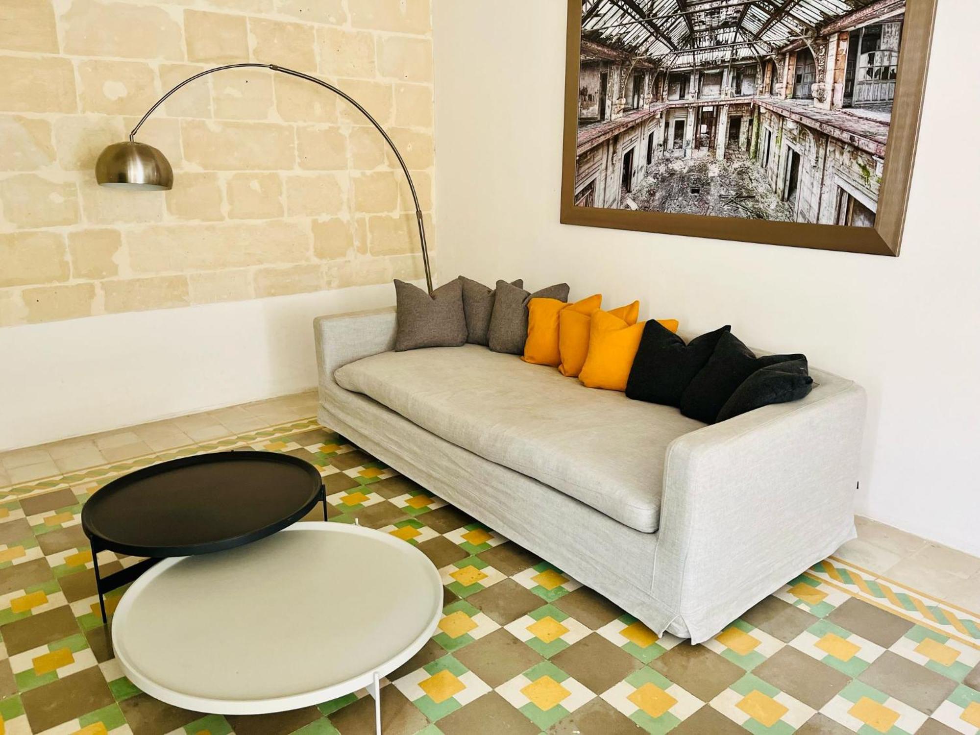 Cozy Charming Apartment In Old Bakery Street Valletta Eksteriør billede
